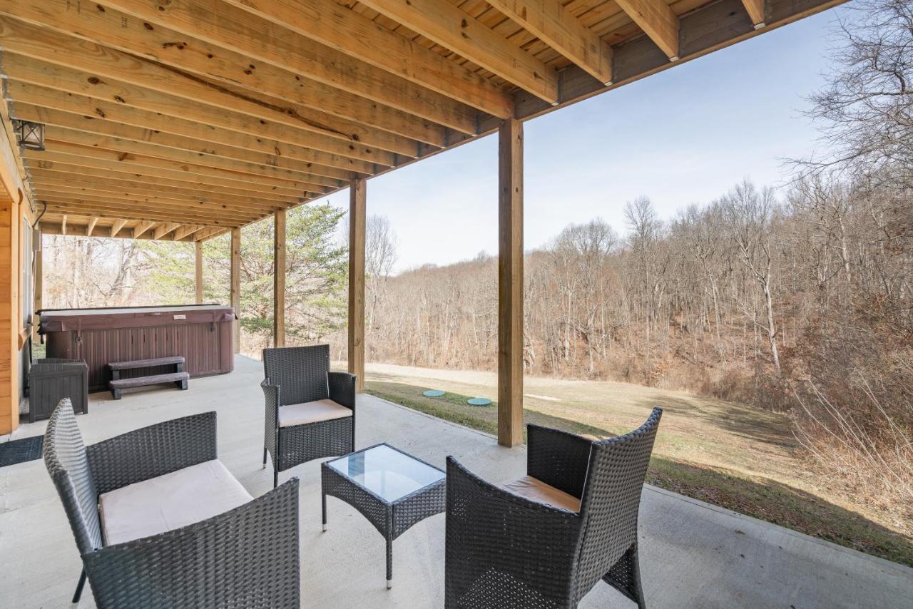Family Friendly ~ Hocking Hills Cabin ~ Close To Caves, W/Wifi South Bloomingville ภายนอก รูปภาพ